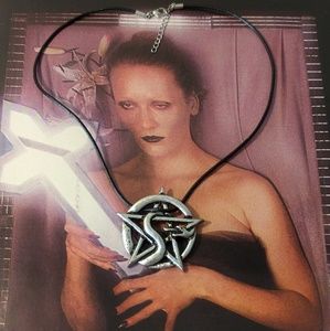 🐍 Snake wrapped around Silver Pentagram Necklace 🐍